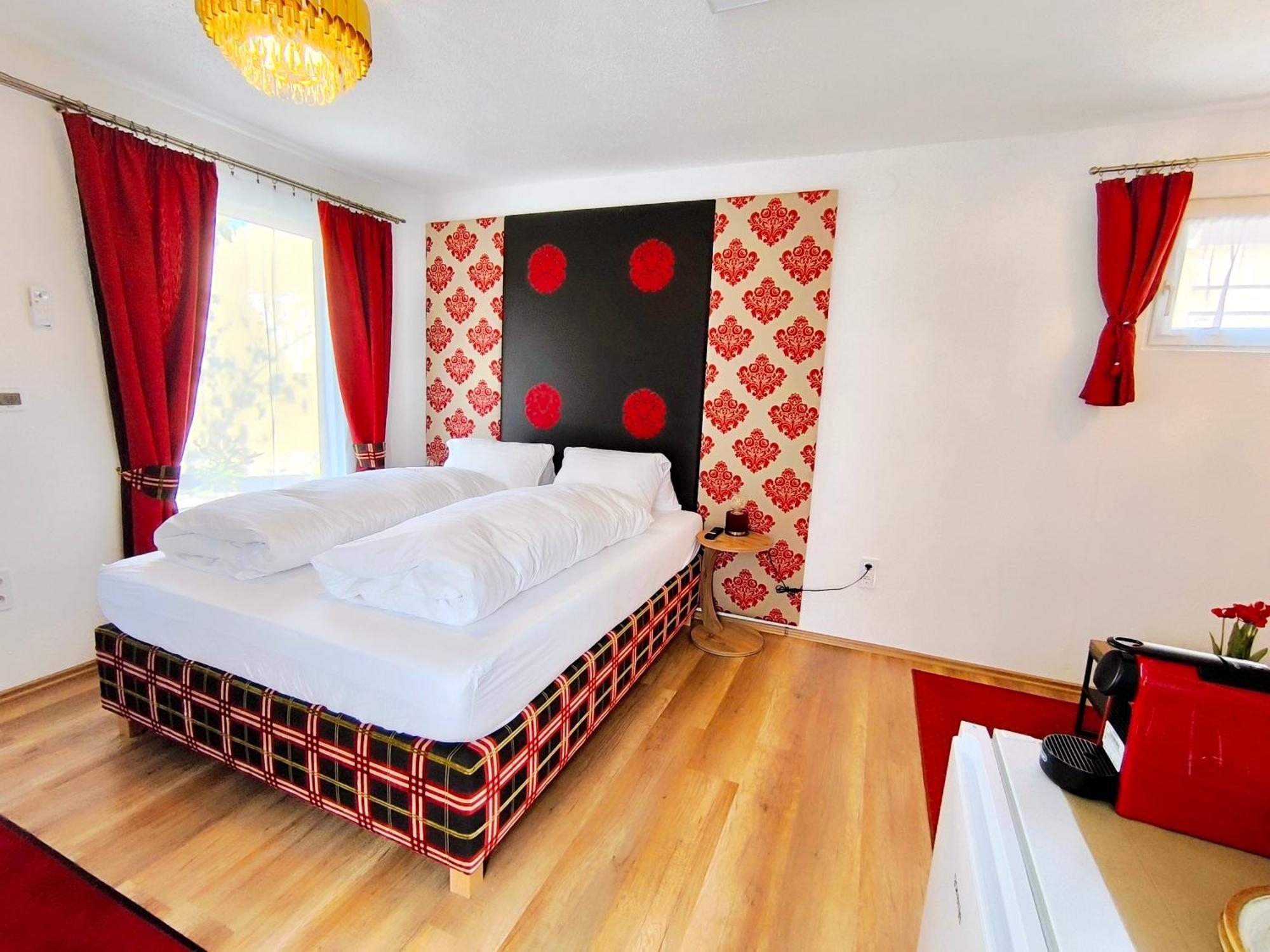 Chalet Tinyhouses Am Neusiedlersee *